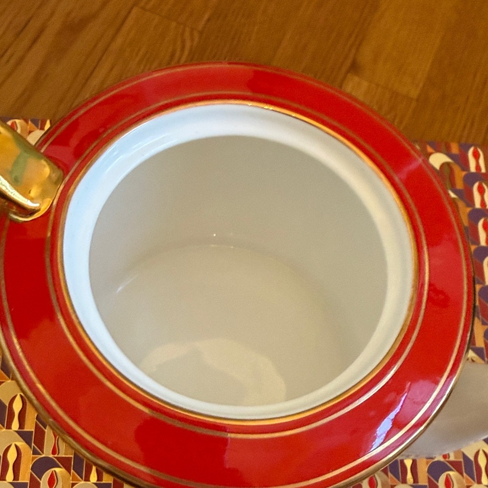 Christian Louboutin Red and Gold Teapot - Picture 6 of 9